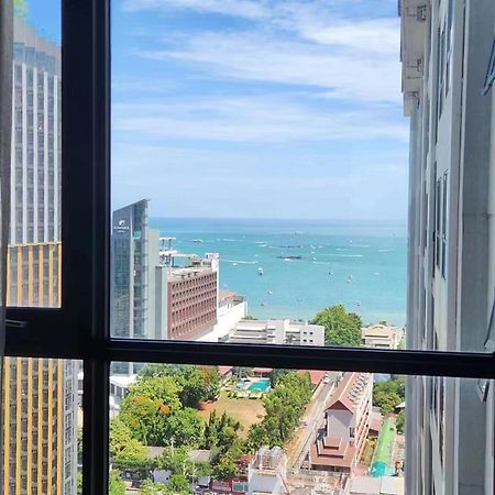 The Base Apartment Pattaya Ngoại thất bức ảnh