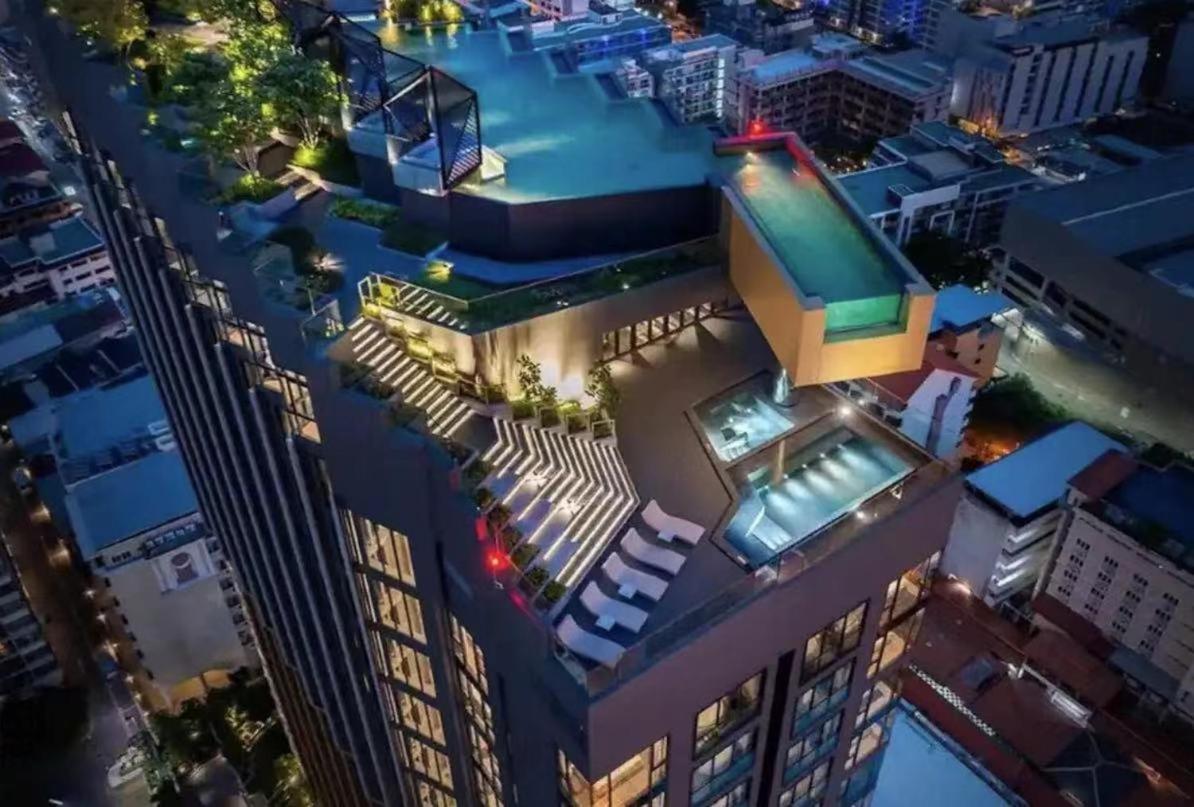 The Base Apartment Pattaya Ngoại thất bức ảnh