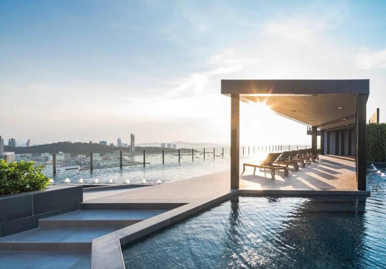 The Base Apartment Pattaya Ngoại thất bức ảnh