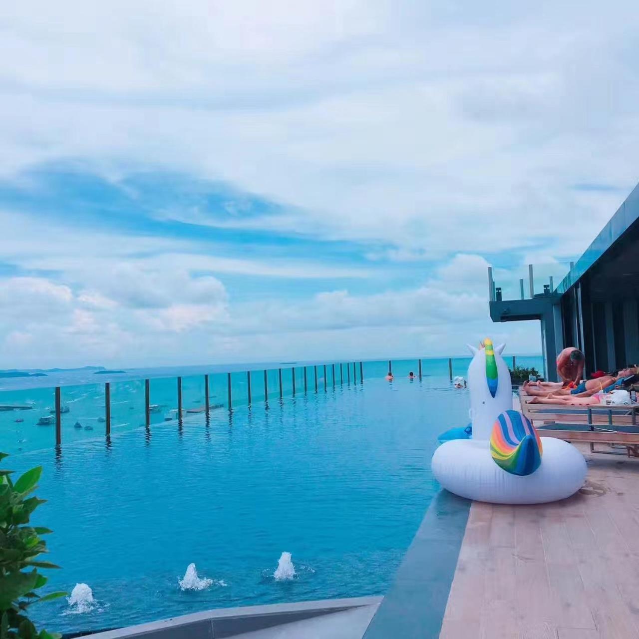 The Base Apartment Pattaya Ngoại thất bức ảnh