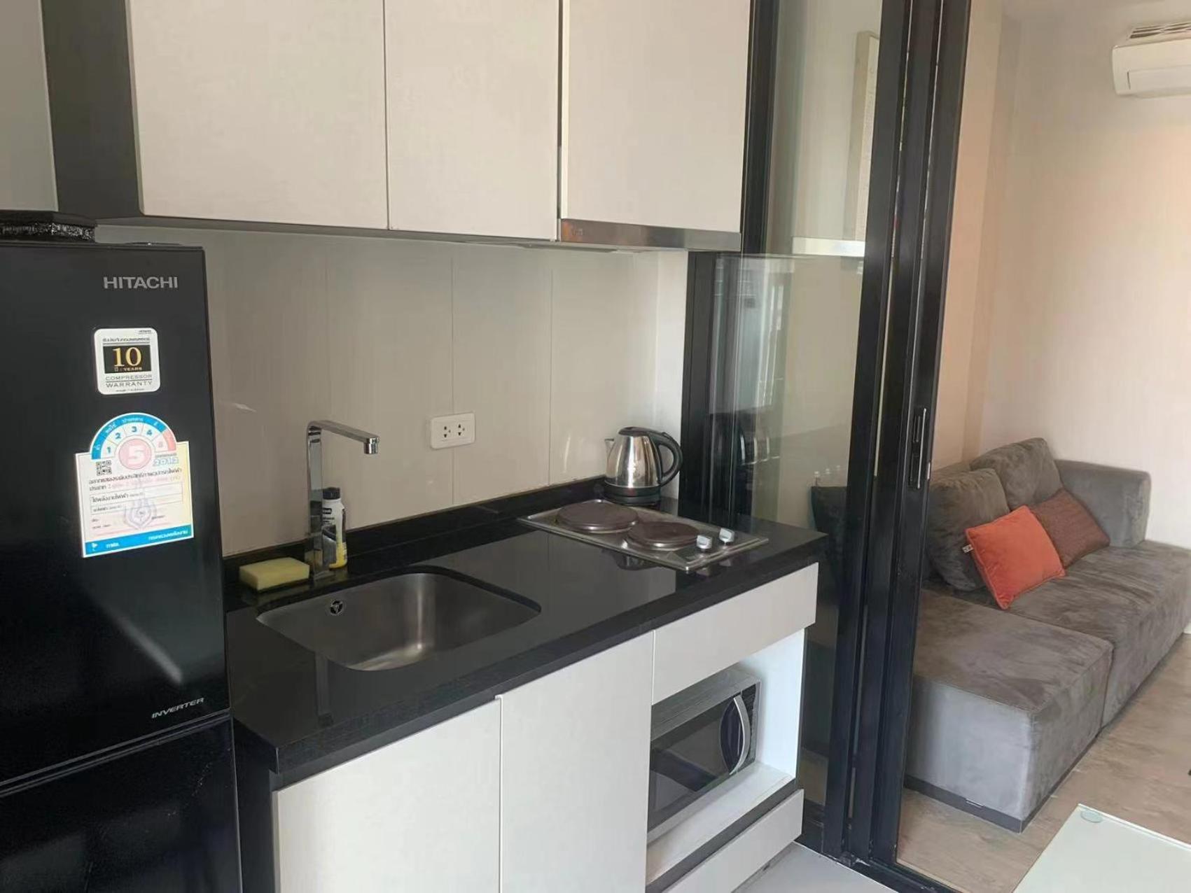 The Base Apartment Pattaya Ngoại thất bức ảnh