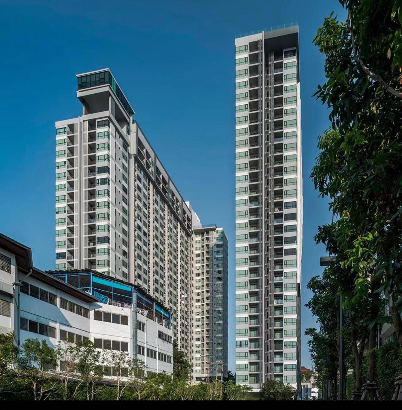 The Base Apartment Pattaya Ngoại thất bức ảnh