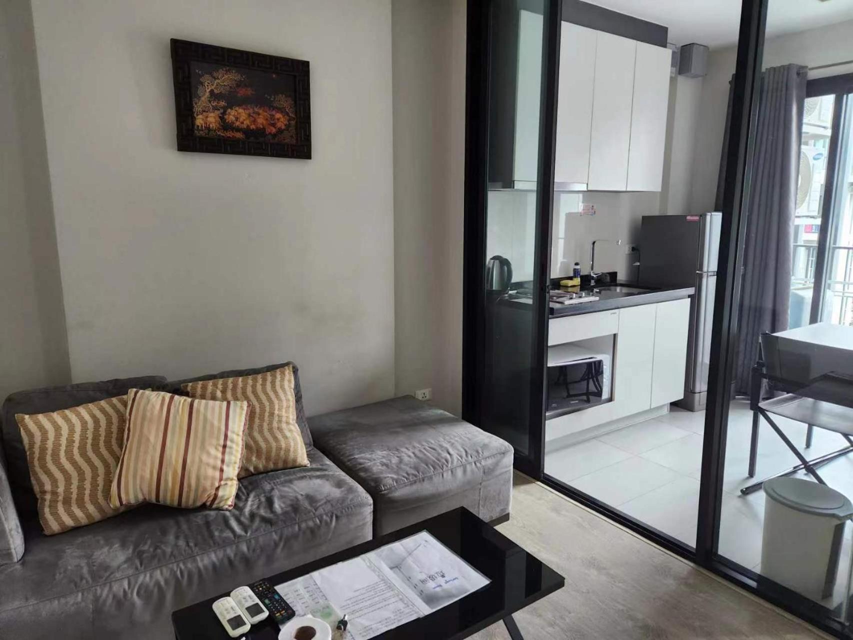 The Base Apartment Pattaya Ngoại thất bức ảnh
